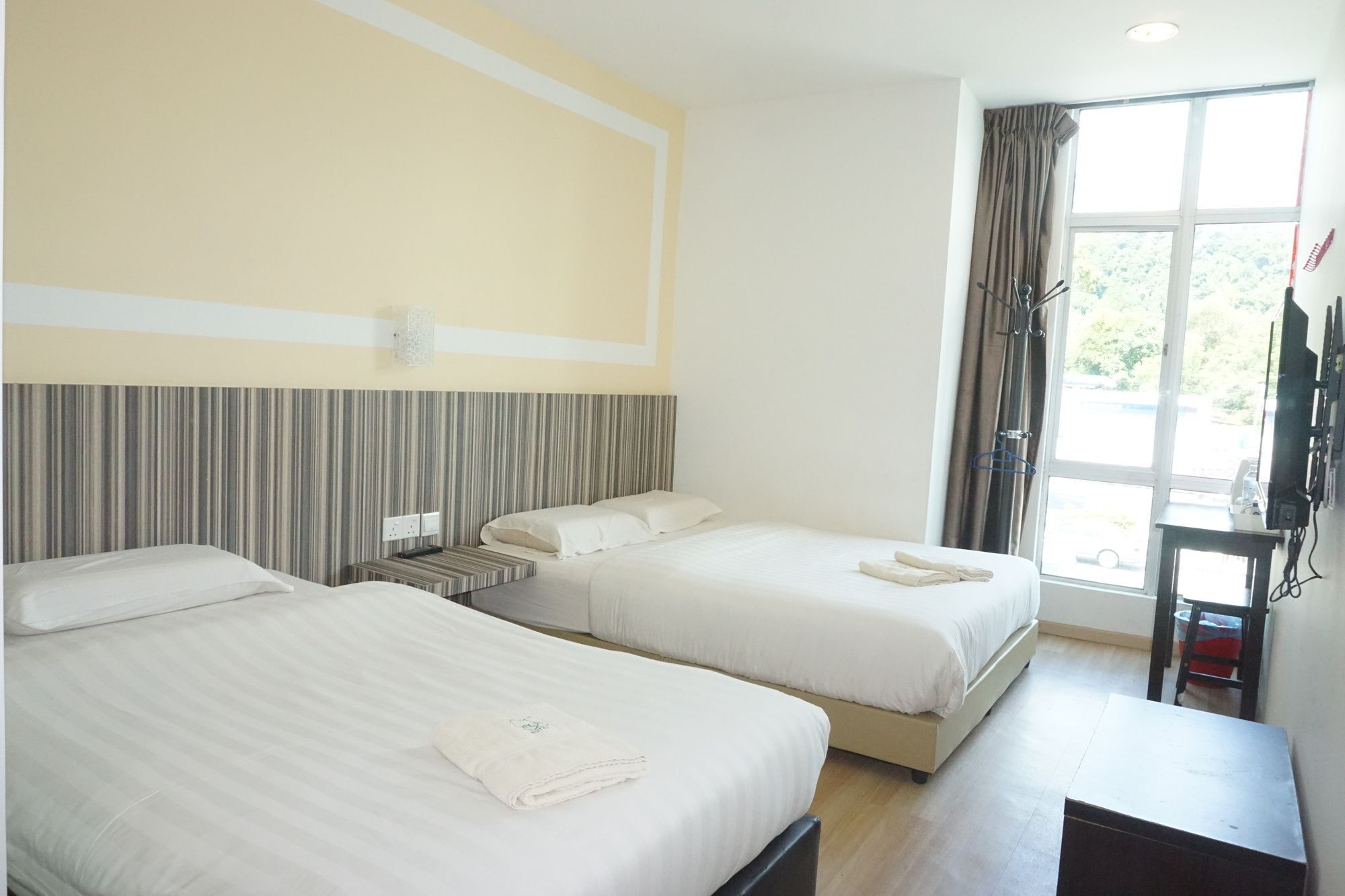 Sun Inns Hotel Аєр-Керох Екстер'єр фото